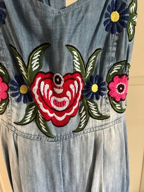 Judith March Light Blue Denim Floral Embroidered Overalls - Picture 3 of 3